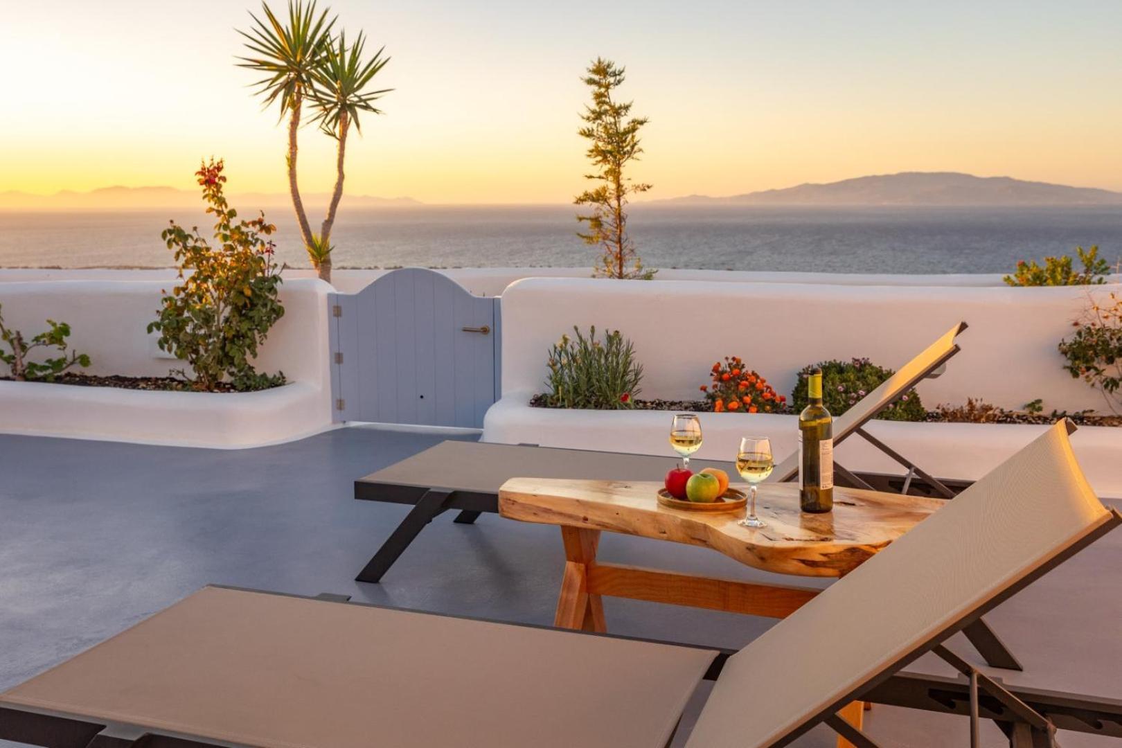 Sun Angelos Oia - Luxury Cave Suites Экстерьер фото