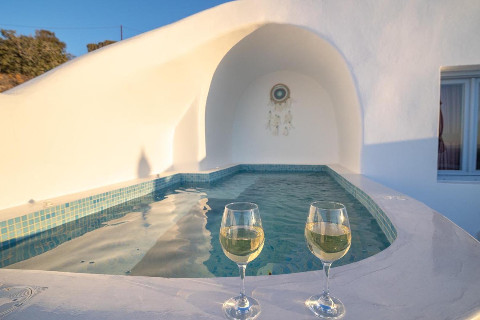 Sun Angelos Oia - Luxury Cave Suites Экстерьер фото